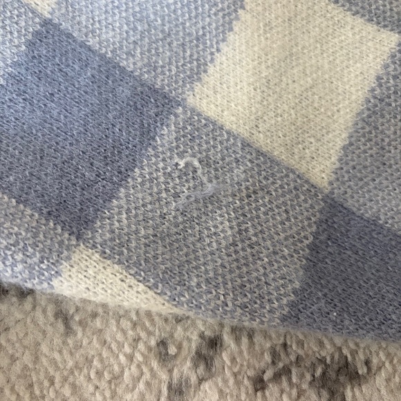 Blue and White Checked Cropped Sweater- Dazy - Picture 6 of 7